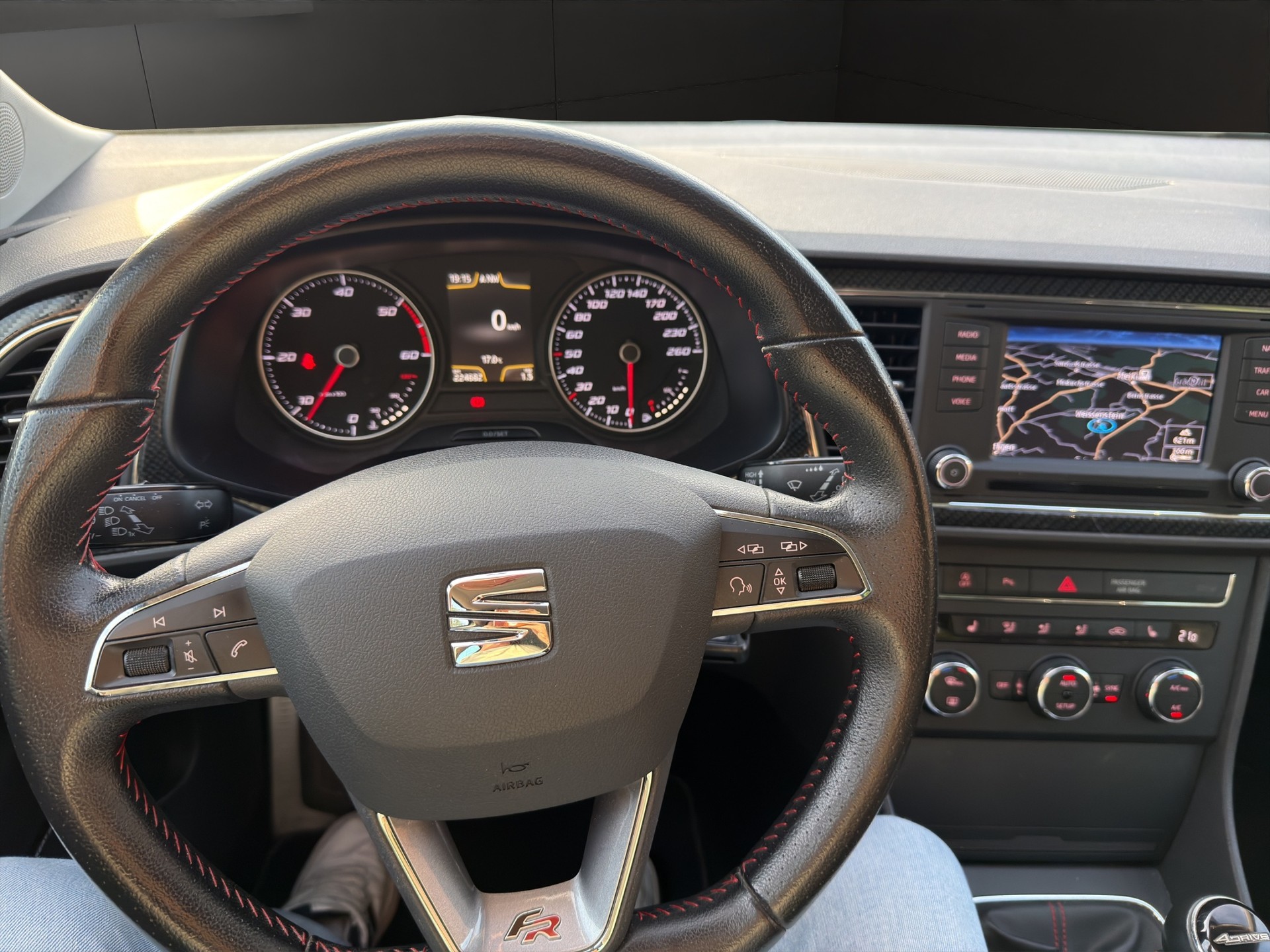 SEAT Leon ST 2.0 TDI FR Viva 4Drive-image-7