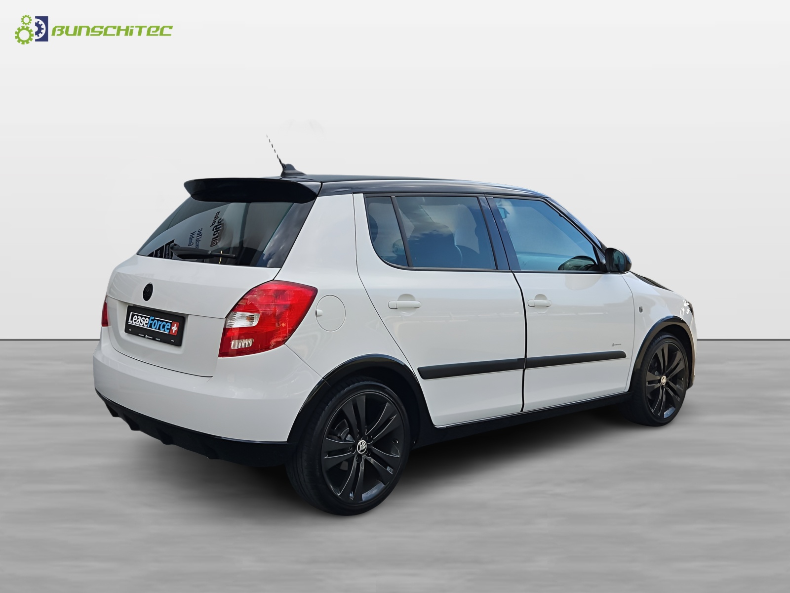 SKODA Fabia 1.2 TSI Ambition-image-4