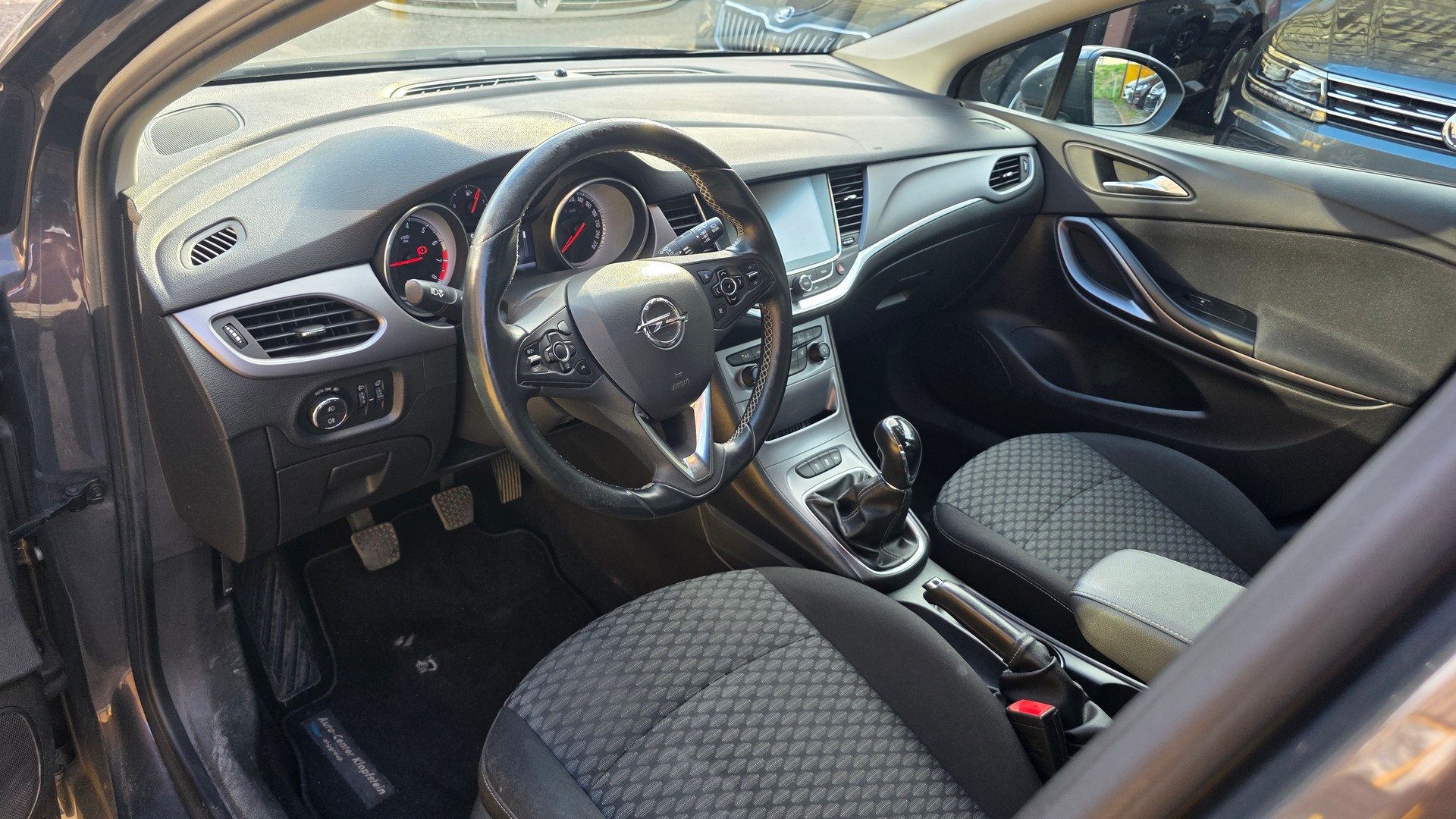 OPEL Astra 1.4i Turbo Excellence-image-4