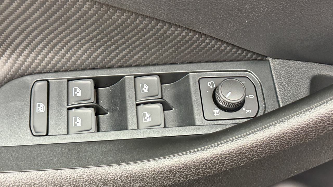 SKODA Kamiq 1.5 TSI Monte Carlo DSG-image-8