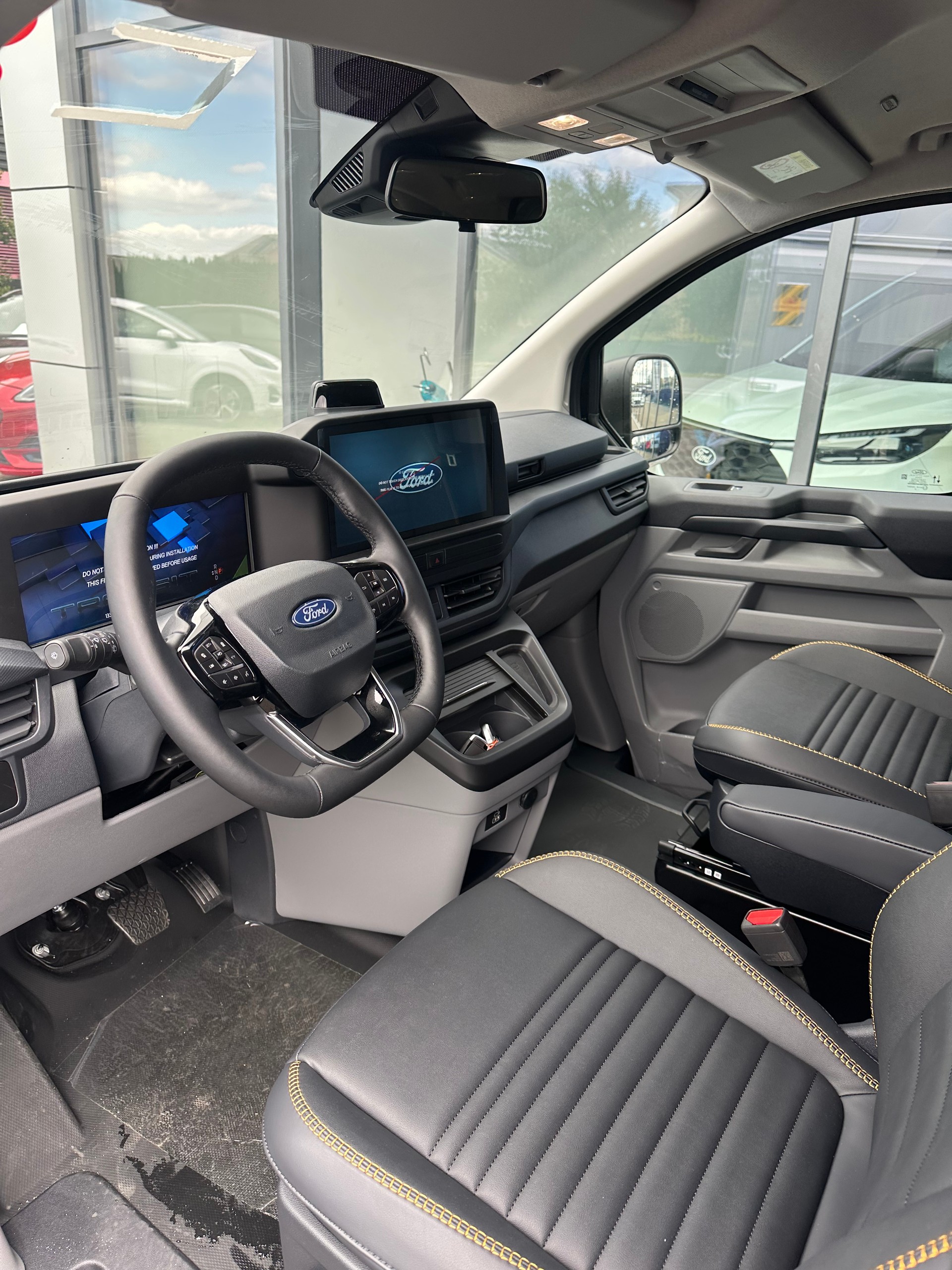 FORD Transit C combi 320 L1 2.0 Eco Trail 170CV 4x4 Aut.-image-10