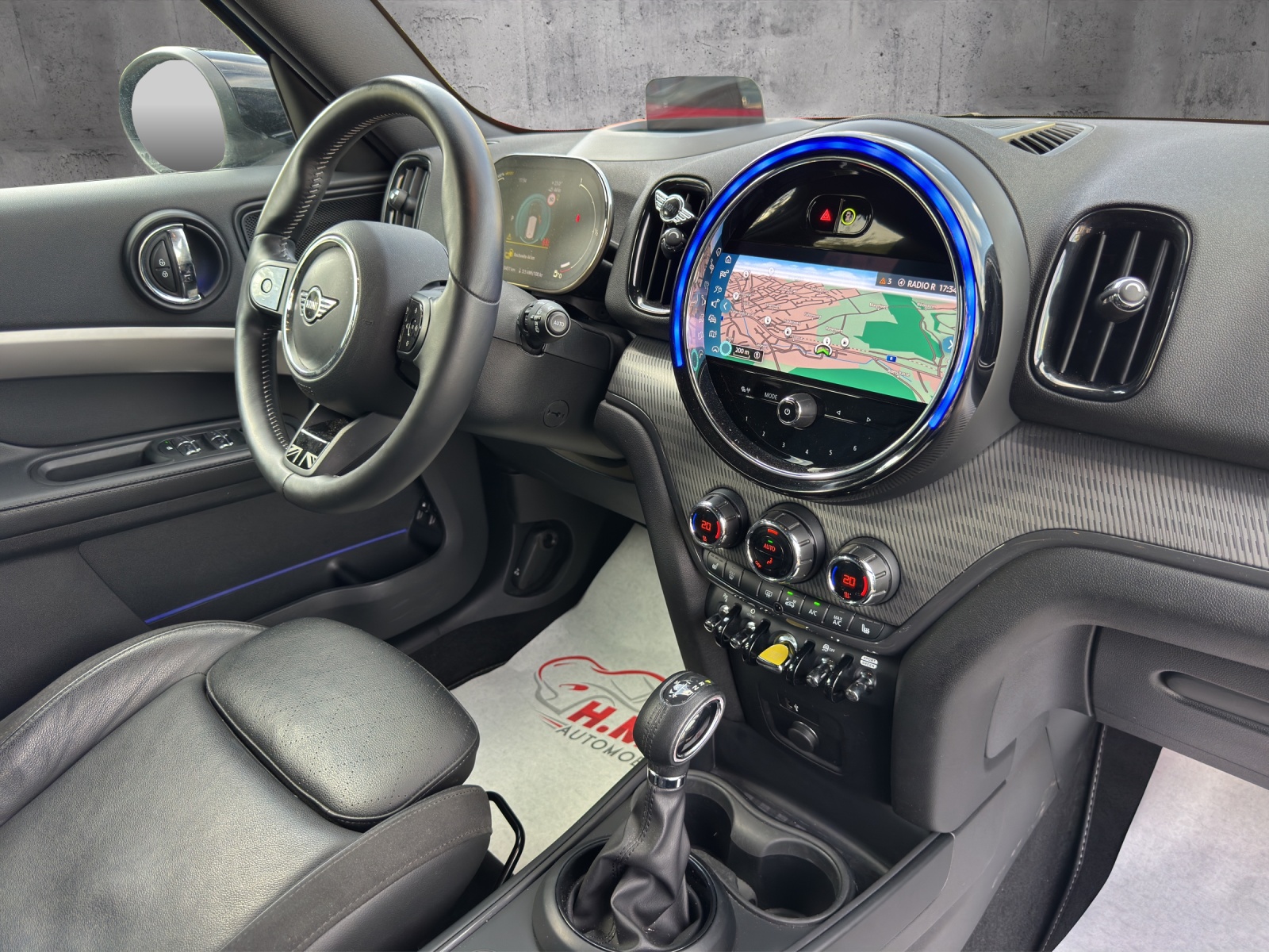MINI Countryman Cooper SE Trafalgar ALL4 PHEV Steptronic-image-12