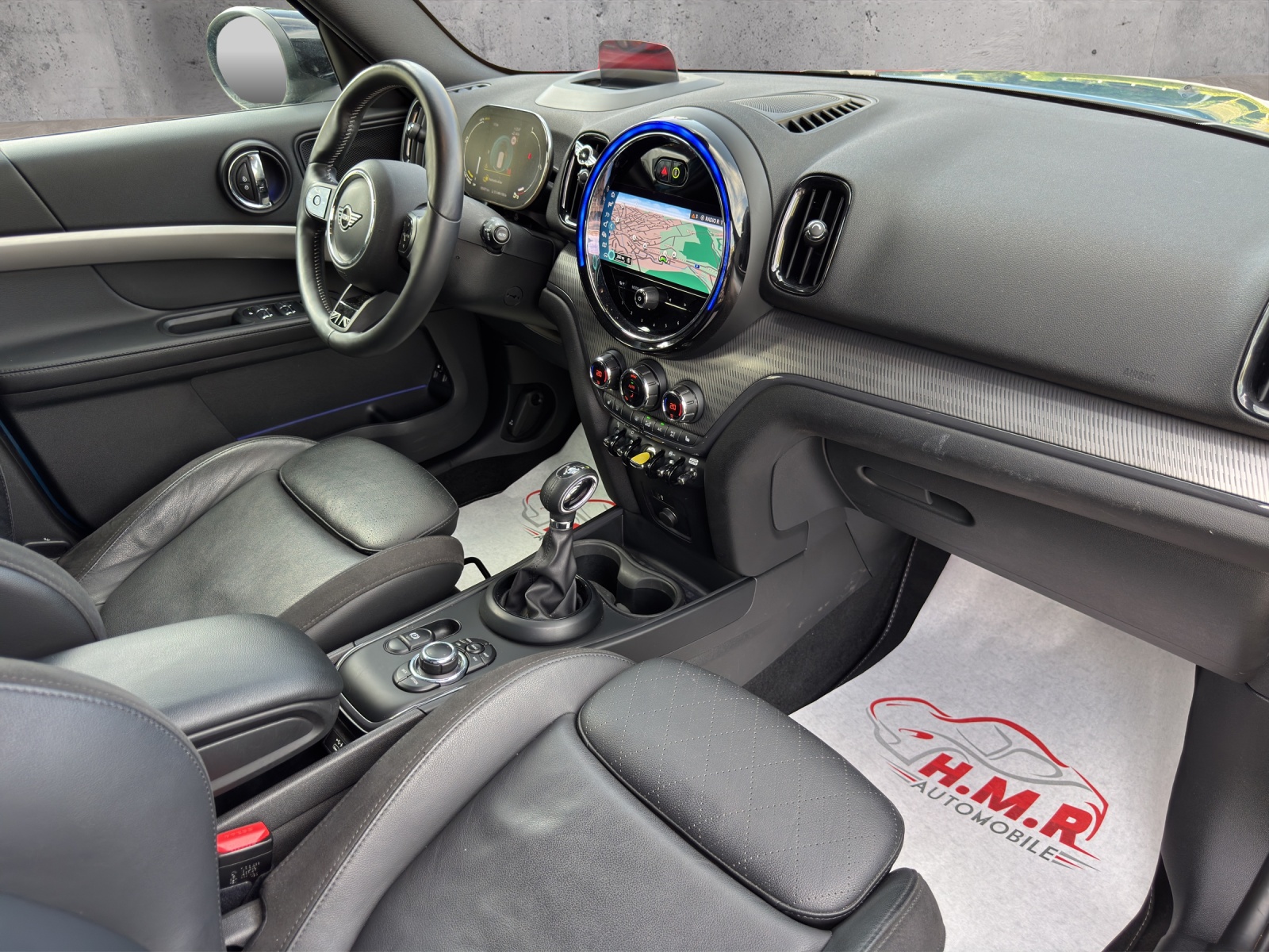 MINI Countryman Cooper SE Trafalgar ALL4 PHEV Steptronic-image-10