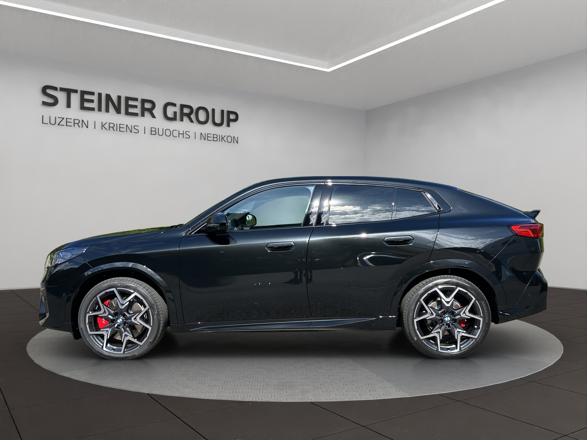 BMW iX2 xDrive 30 M Sport Pro-image-7