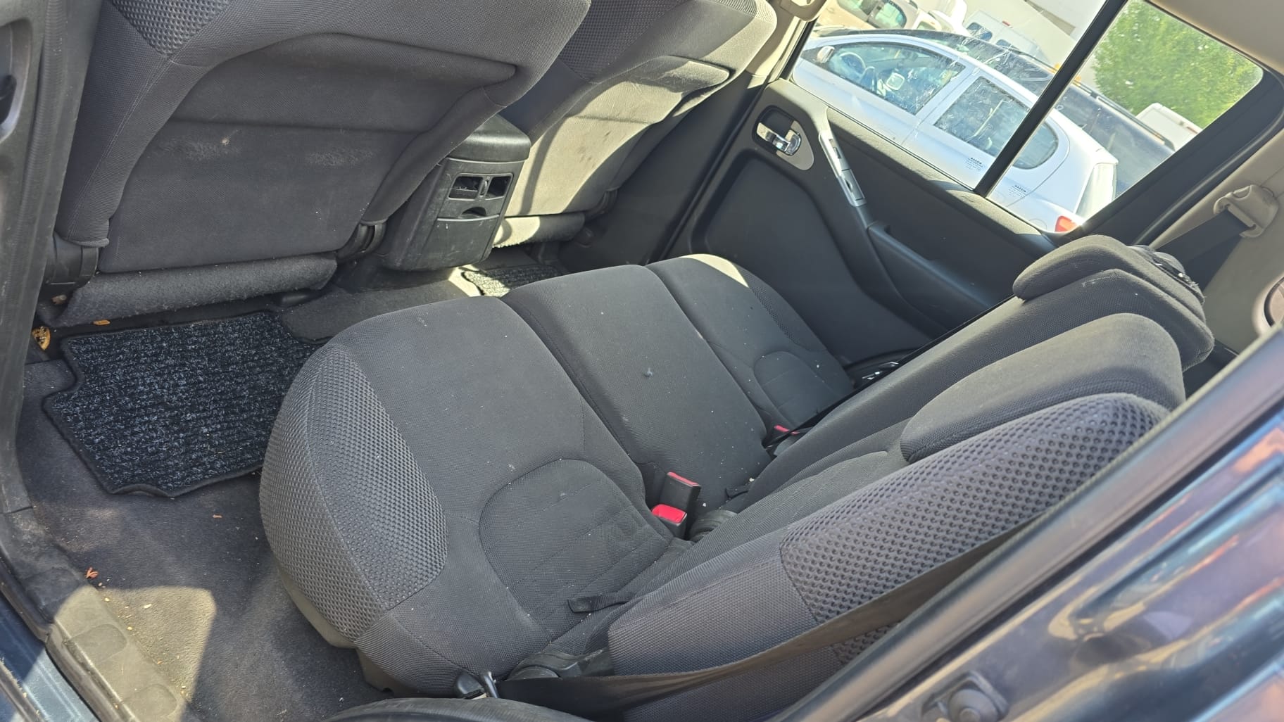 NISSAN Pathfinder 2.5 dCi XE-image-2