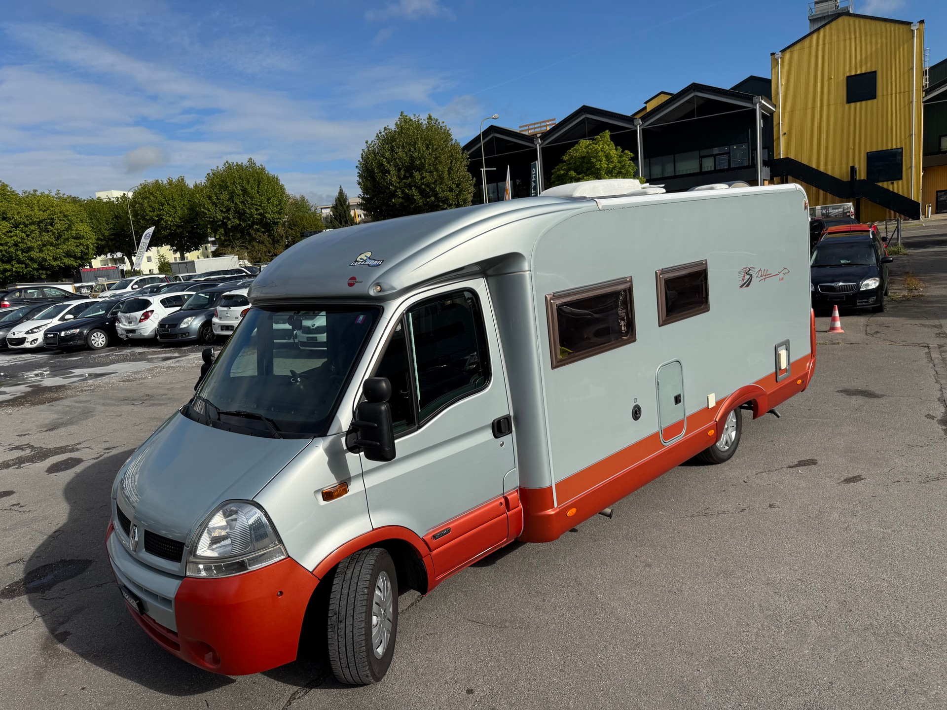 RENAULT DELFIN T680 t35-image-1