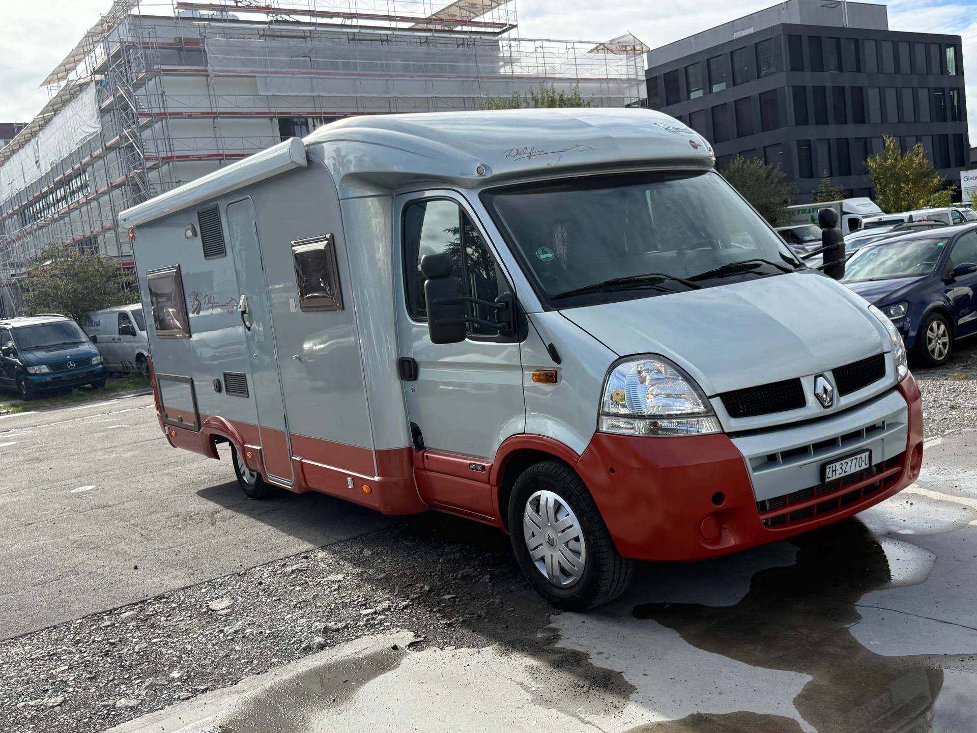 RENAULT DELFIN T680 t35-image-4