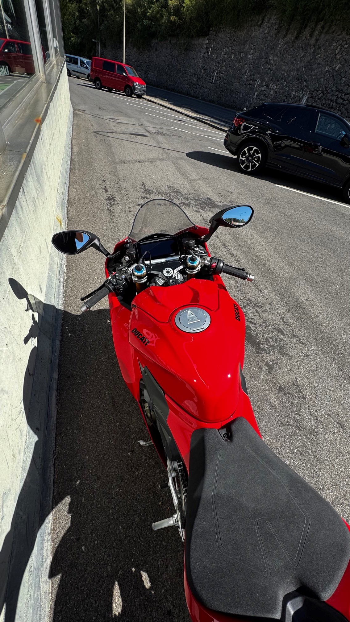 DUCATI Panigale V4 S-showroom-element-3
