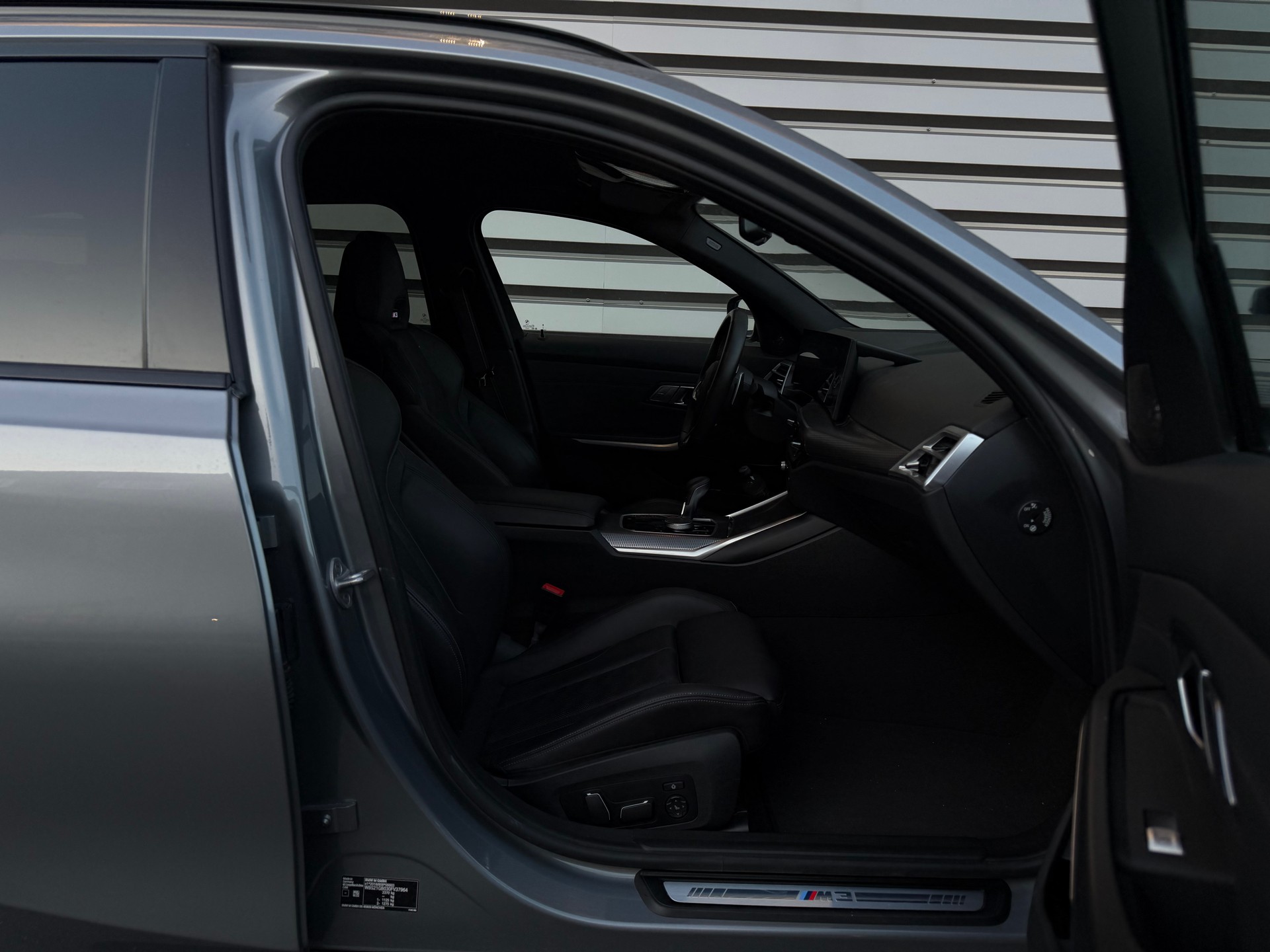 BMW M3 Touring xDrive Competition M-image-12