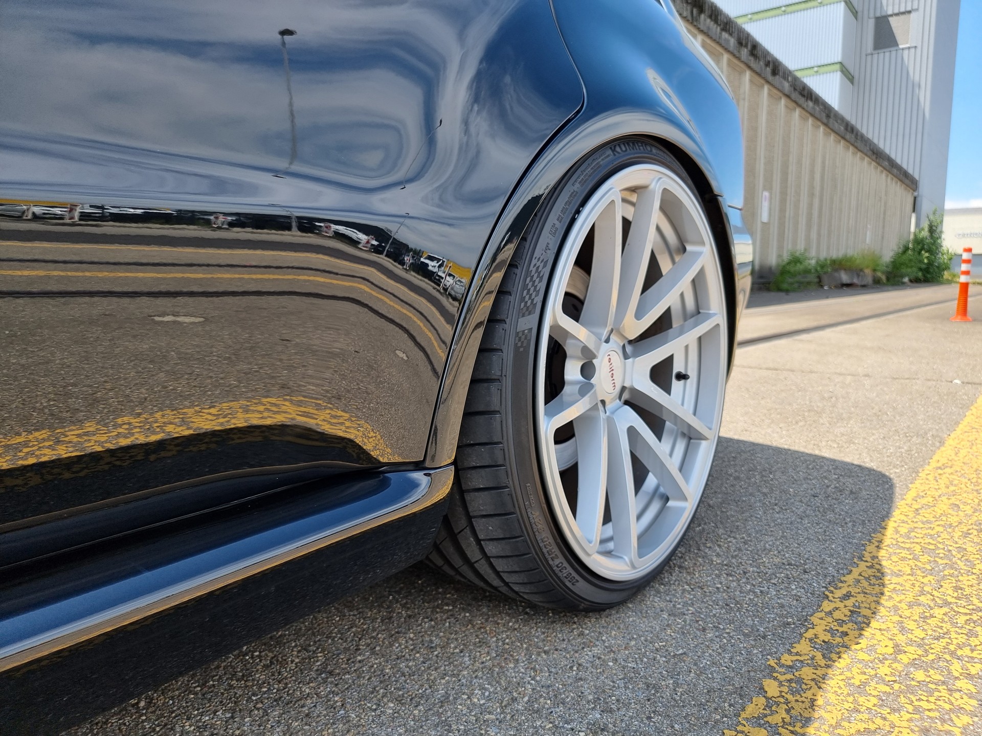 AUDI RS4 2.7 V6 Biturbo quattro-image-18