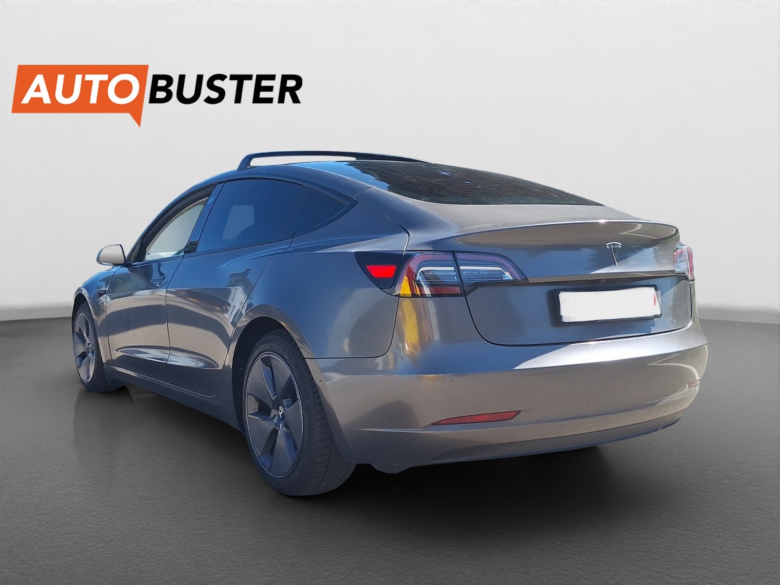TESLA Model 3 Long Range Dual Motor AWD-image-2