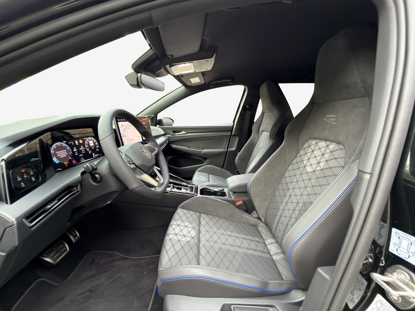 VW Golf Variant 2.0 TSI R-Line DSG 4 Motion-image-7