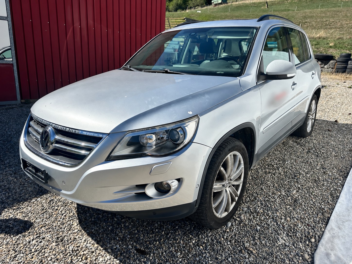 VW Tiguan 2.0 TSI Track&Field Tiptronic-image-0