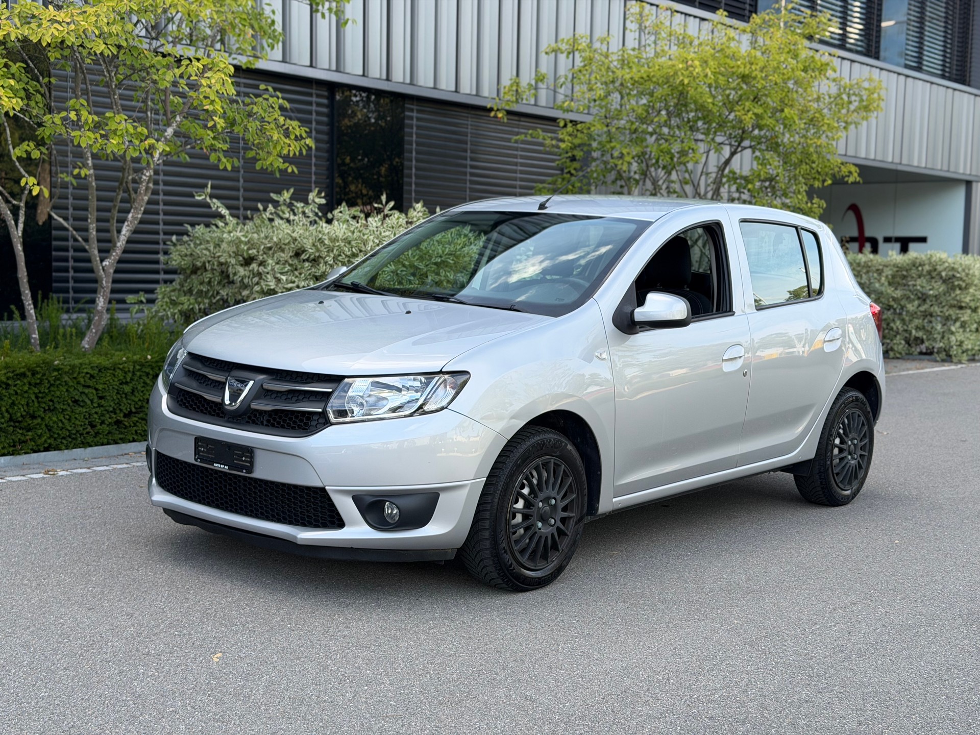 DACIA Sandero Tce 90 Lauréate Automatic-image-0