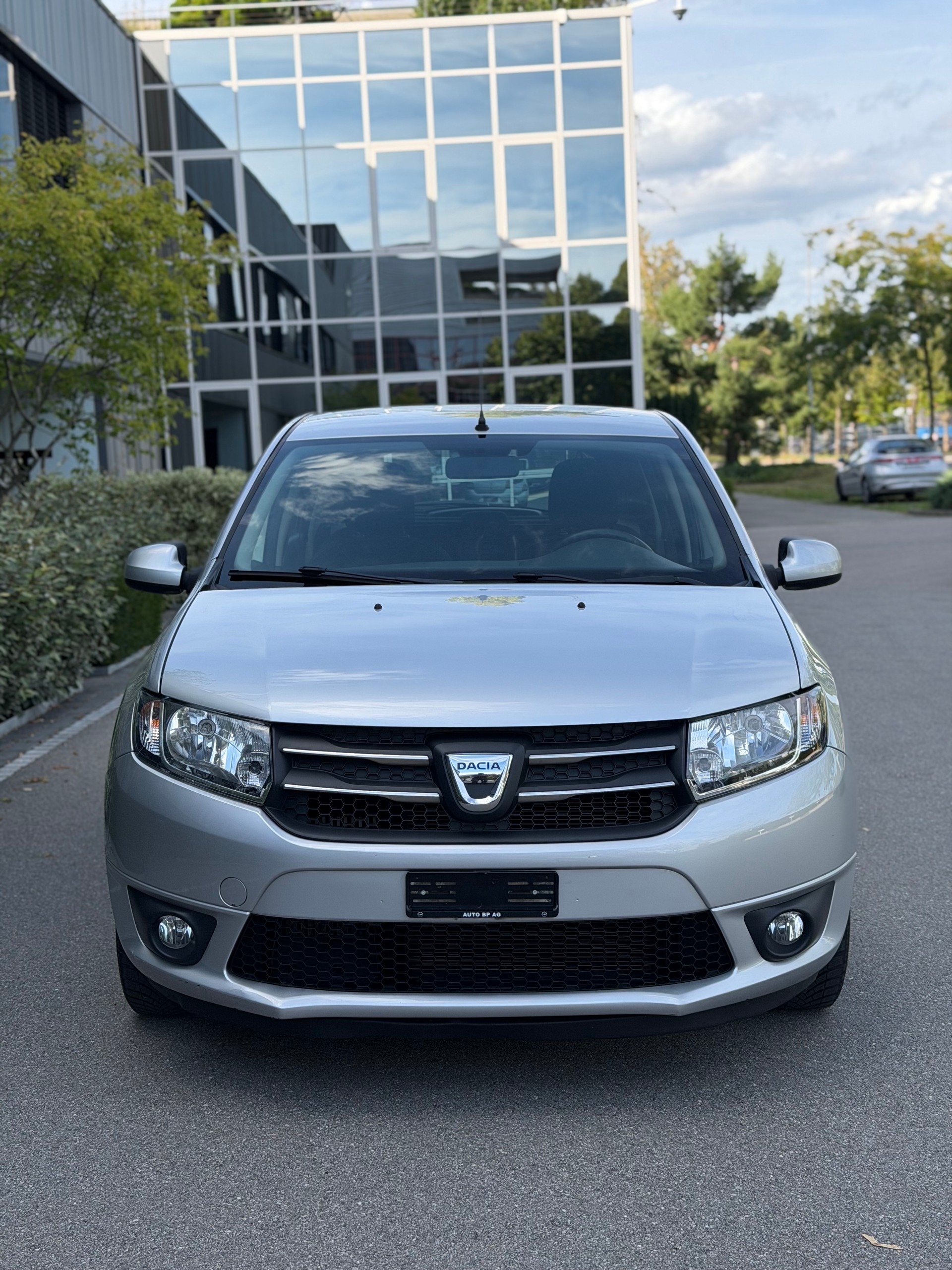 DACIA Sandero Tce 90 Lauréate Automatic-image-4