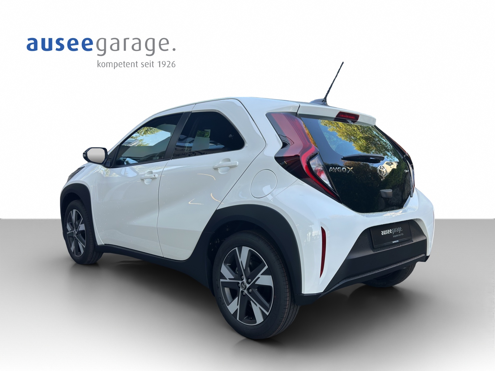 TOYOTA Aygo X 1.5 VVT-i HSD Comfort-image-2