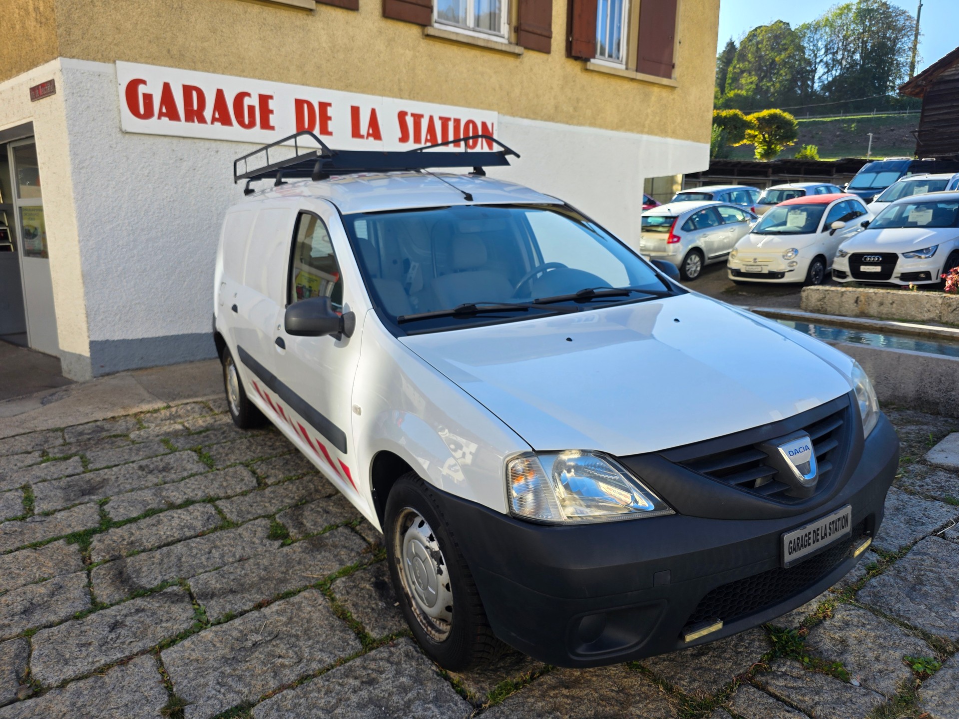 DACIA Logan 1.6 Van-image-2