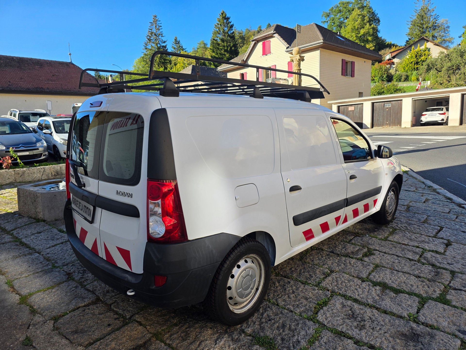 DACIA Logan 1.6 Van-image-3
