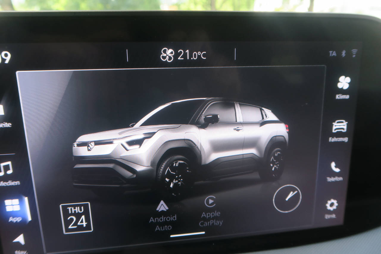 SUZUKI e Vitara Piz Sulai Top 4x4-image-10
