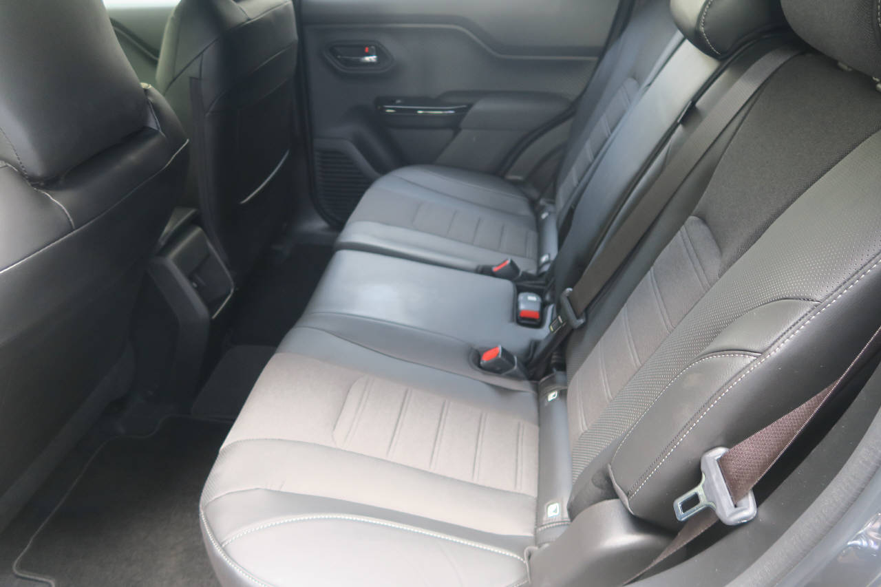 SUZUKI e Vitara Piz Sulai Top 4x4-image-14