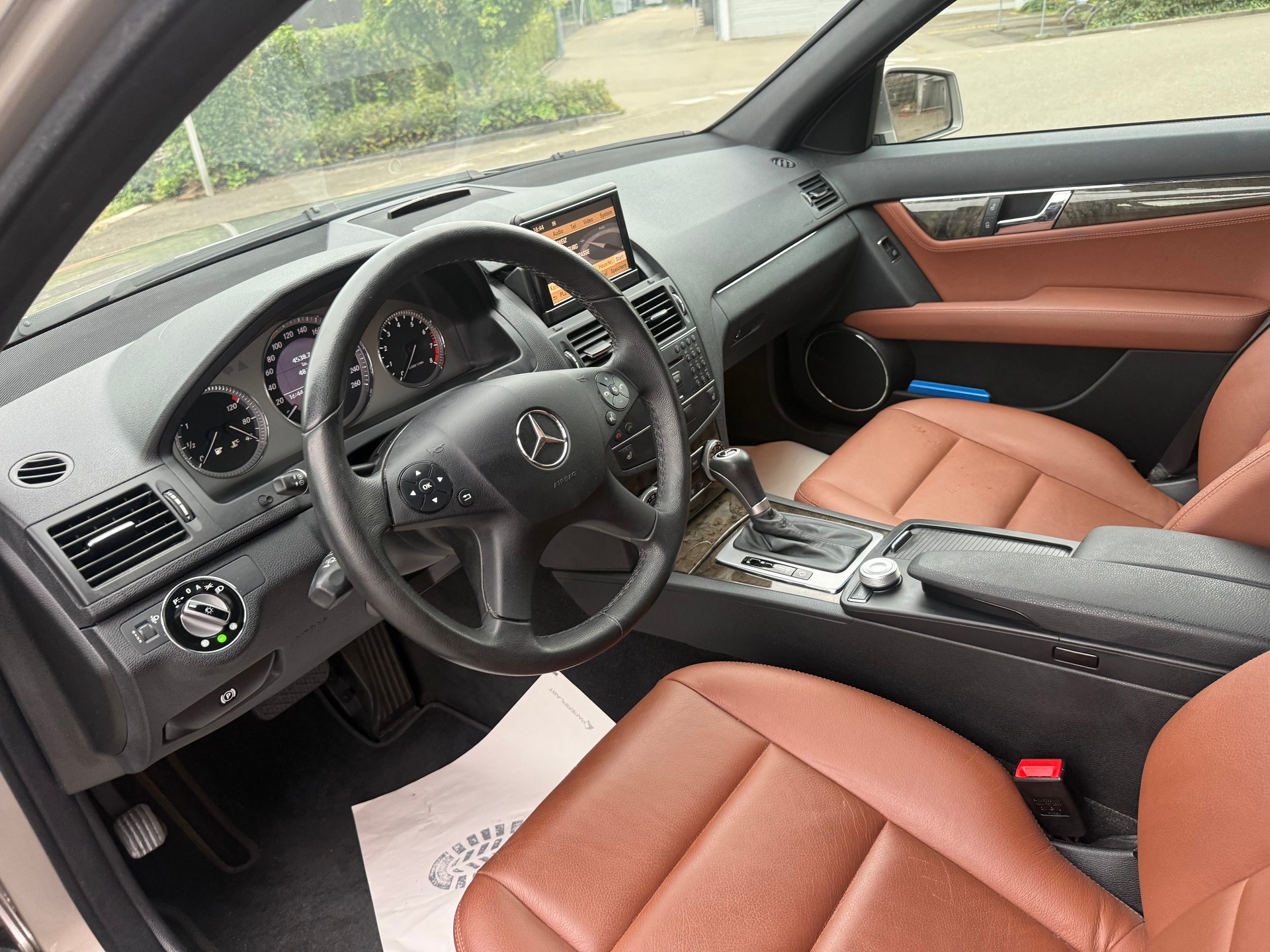 MERCEDES-BENZ C 300 (280) Avantgarde 7G-Tronic-image-7