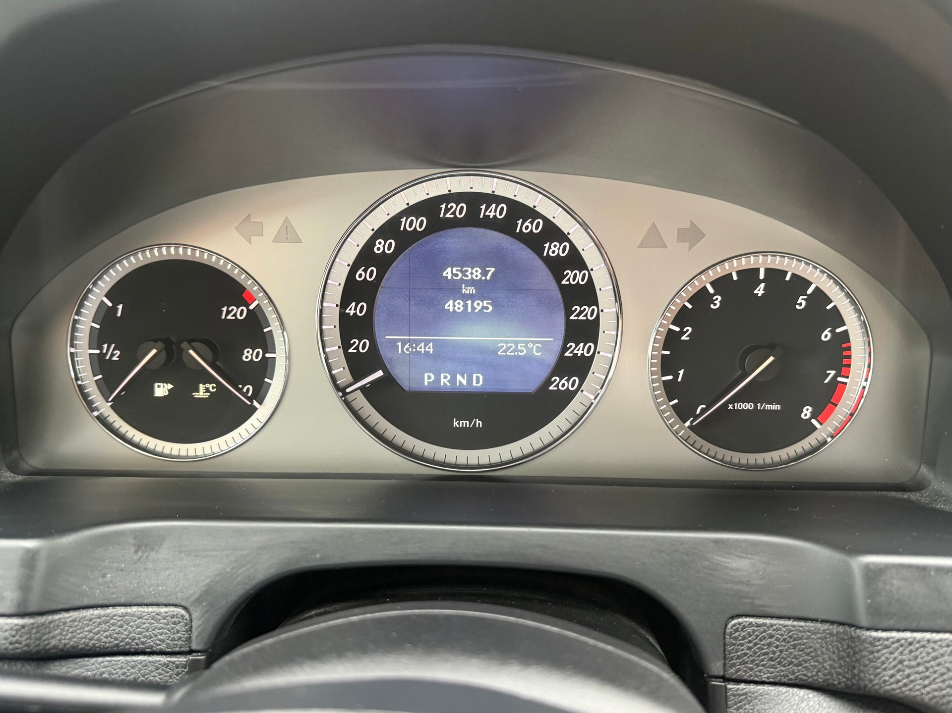 MERCEDES-BENZ C 300 (280) Avantgarde 7G-Tronic-image-9