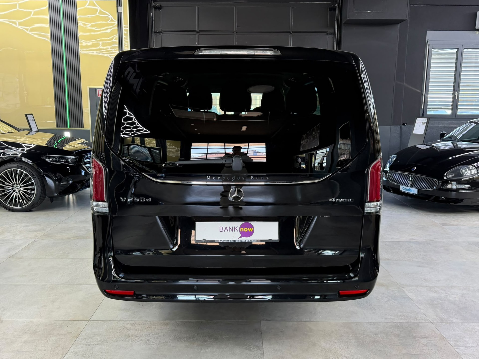 MERCEDES-BENZ V 250 d lang Avantgarde 4Matic G-Tronic-image-5