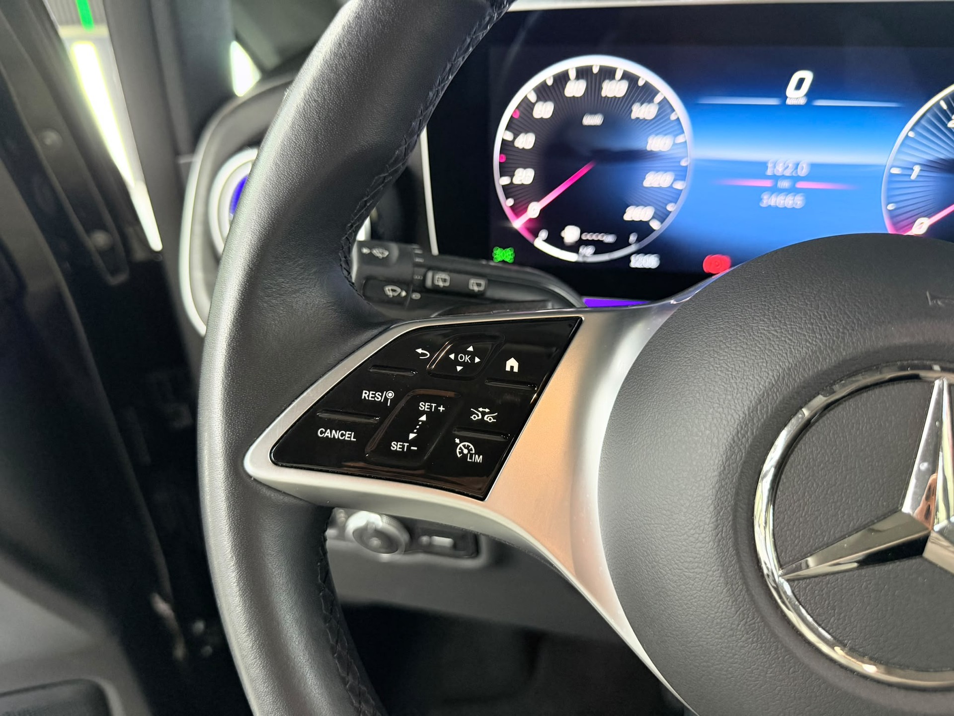 MERCEDES-BENZ V 250 d lang Avantgarde 4Matic G-Tronic-image-27