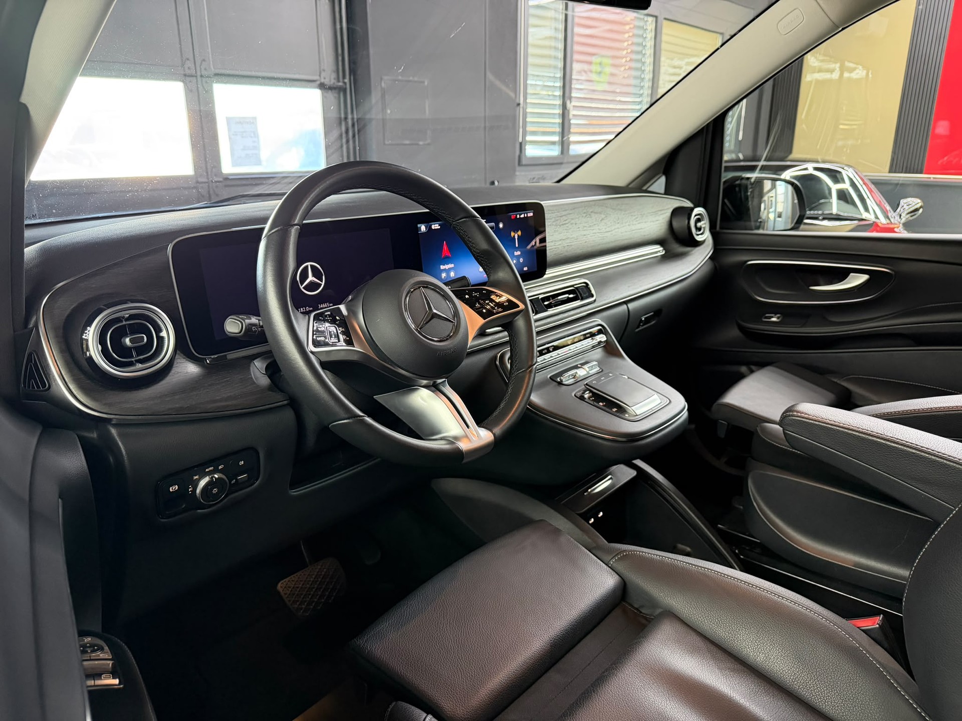 MERCEDES-BENZ V 250 d lang Avantgarde 4Matic G-Tronic-image-8