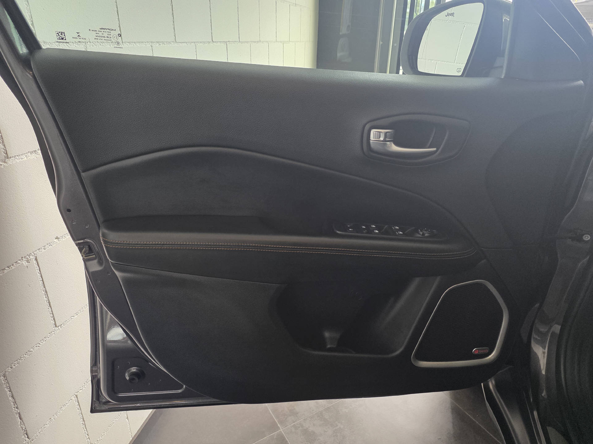 JEEP Compass 1.4 MultiAir Limited AWD-image-7