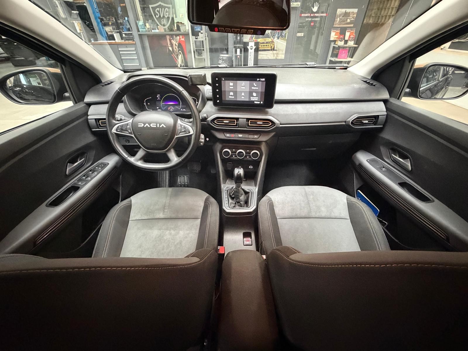 DACIA Jogger HEV 140 Expression-image-14