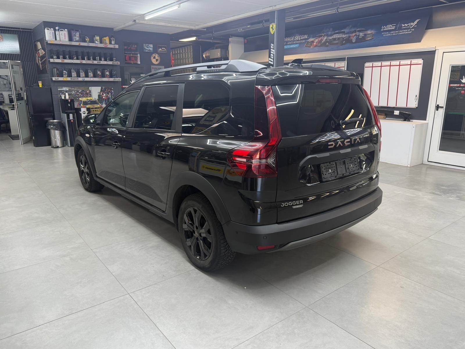 DACIA Jogger HEV 140 Expression-image-6