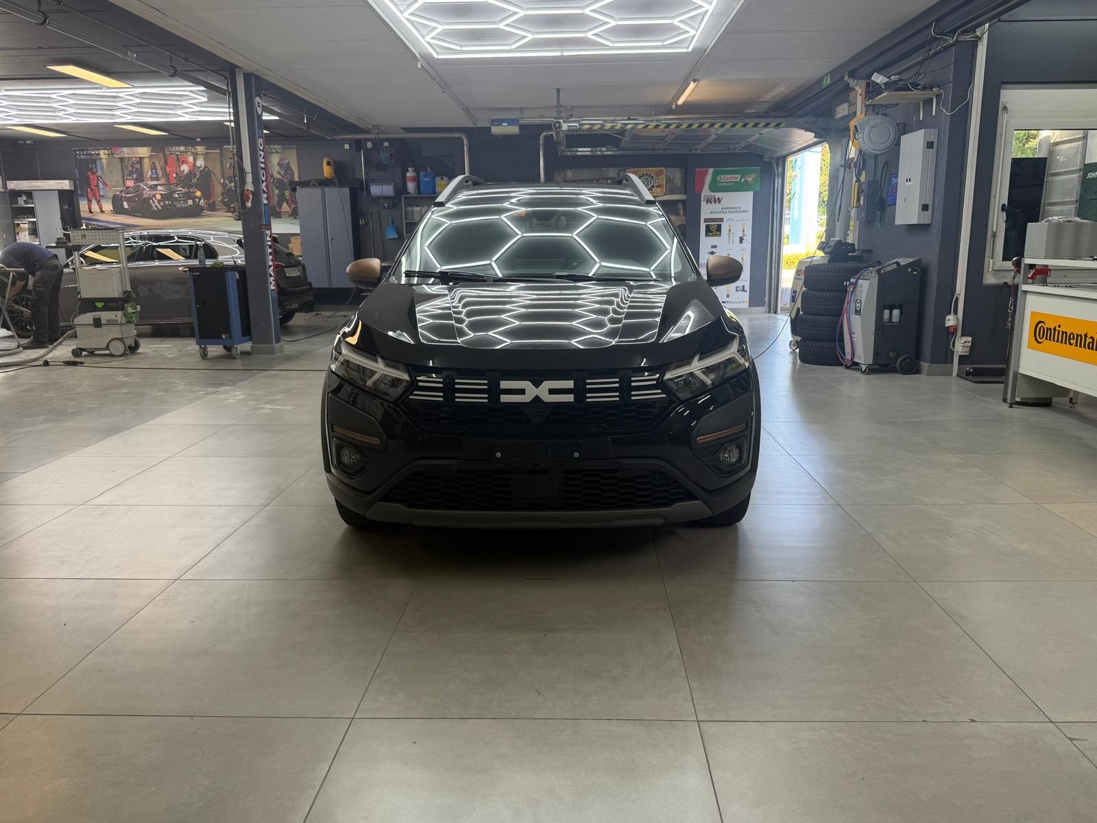 DACIA Jogger HEV 140 Expression-image-1