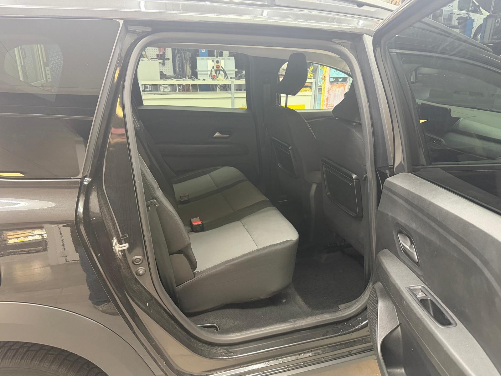 DACIA Jogger HEV 140 Expression-image-11