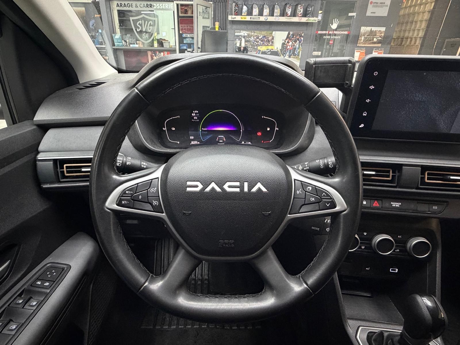 DACIA Jogger HEV 140 Expression-image-13