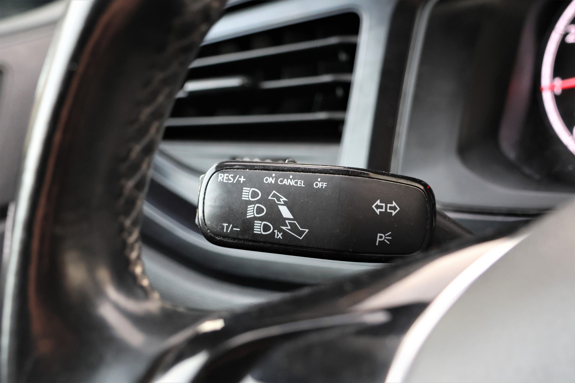 VW Polo 1.0 BMT Trendline(CH)-image-12