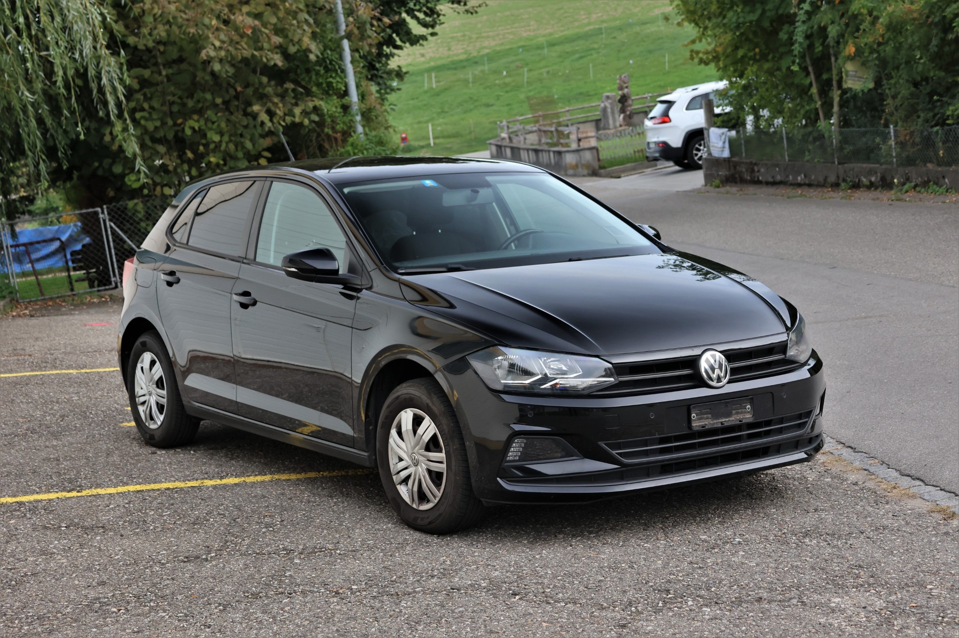 VW Polo 1.0 BMT Trendline(CH)-image-2