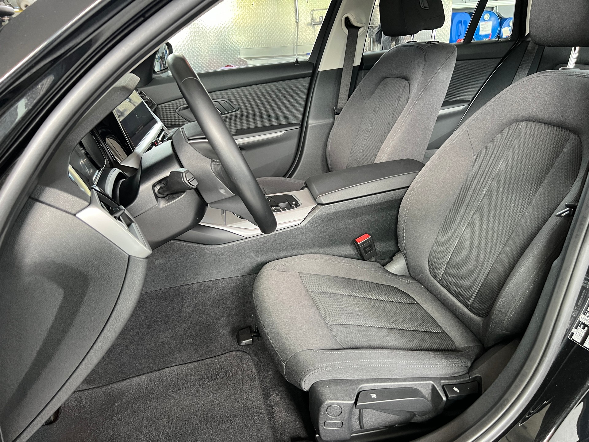 BMW 318d 48V Touring Steptronic-image-5