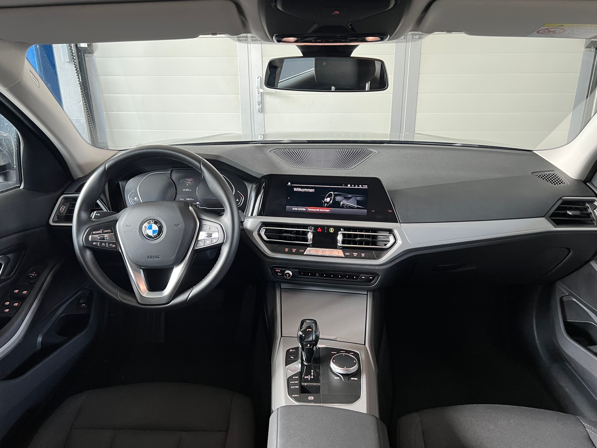 BMW 318d 48V Touring Steptronic-image-7
