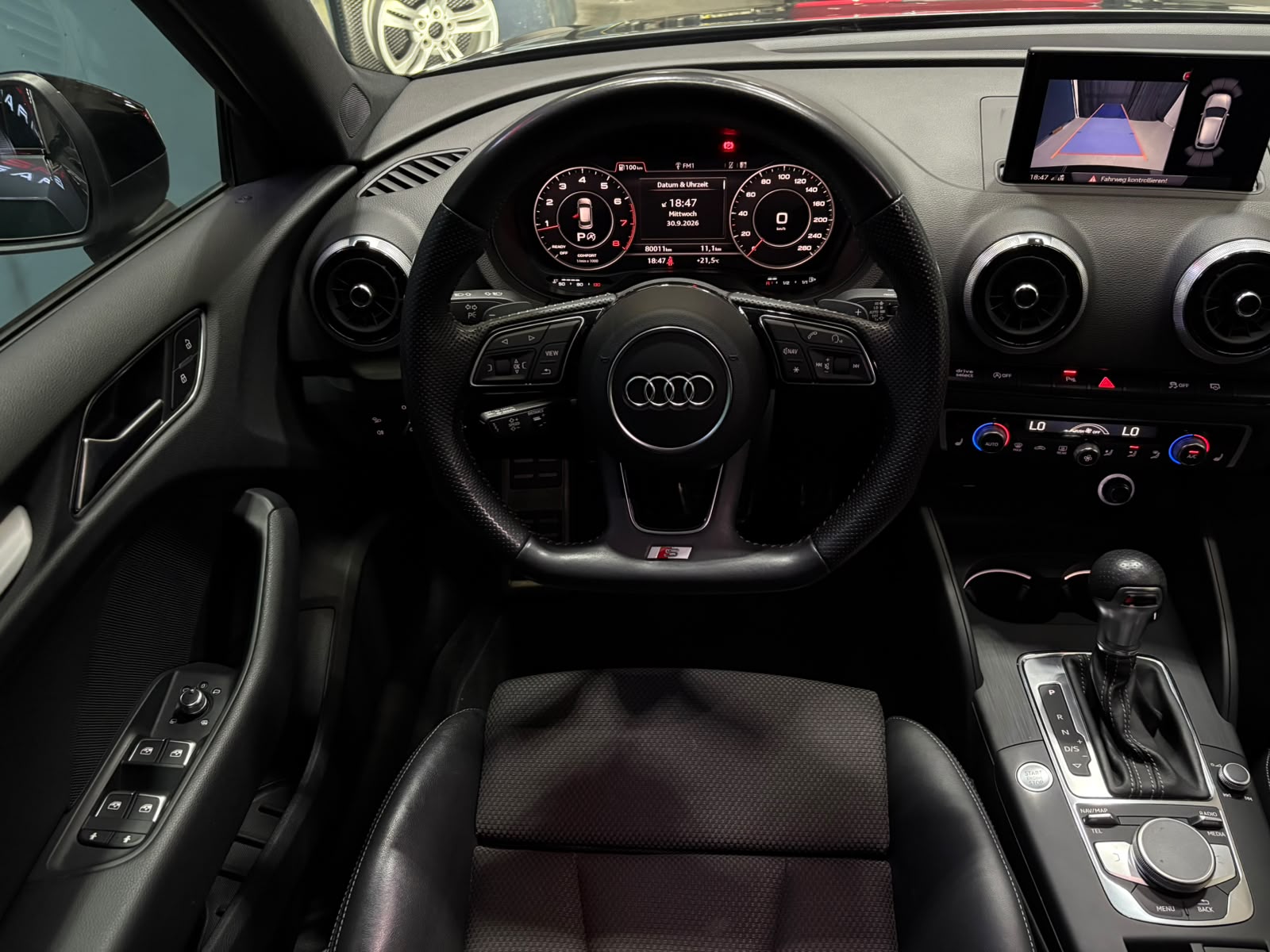 AUDI A3 Sportback 40 TFSI Sport quattro S-tronic-image-12
