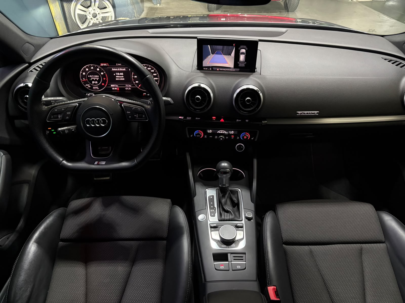 AUDI A3 Sportback 40 TFSI Sport quattro S-tronic-image-13