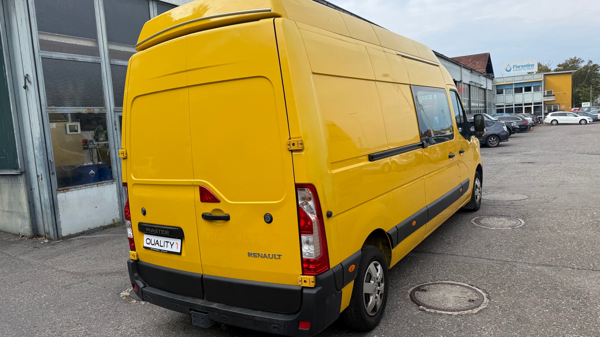 RENAULT Master T35 2.3dCi 135 L3H3-image-3