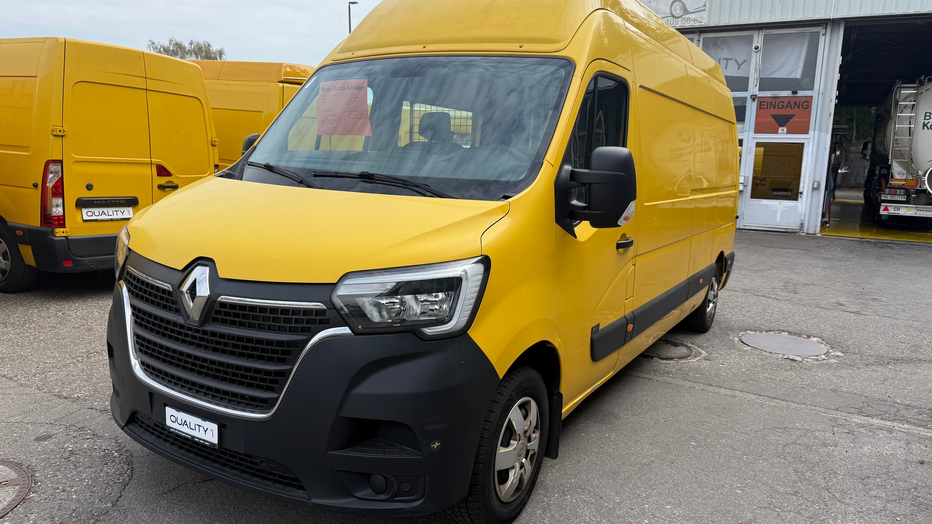 RENAULT Master T35 2.3dCi 135 L3H3-image-2