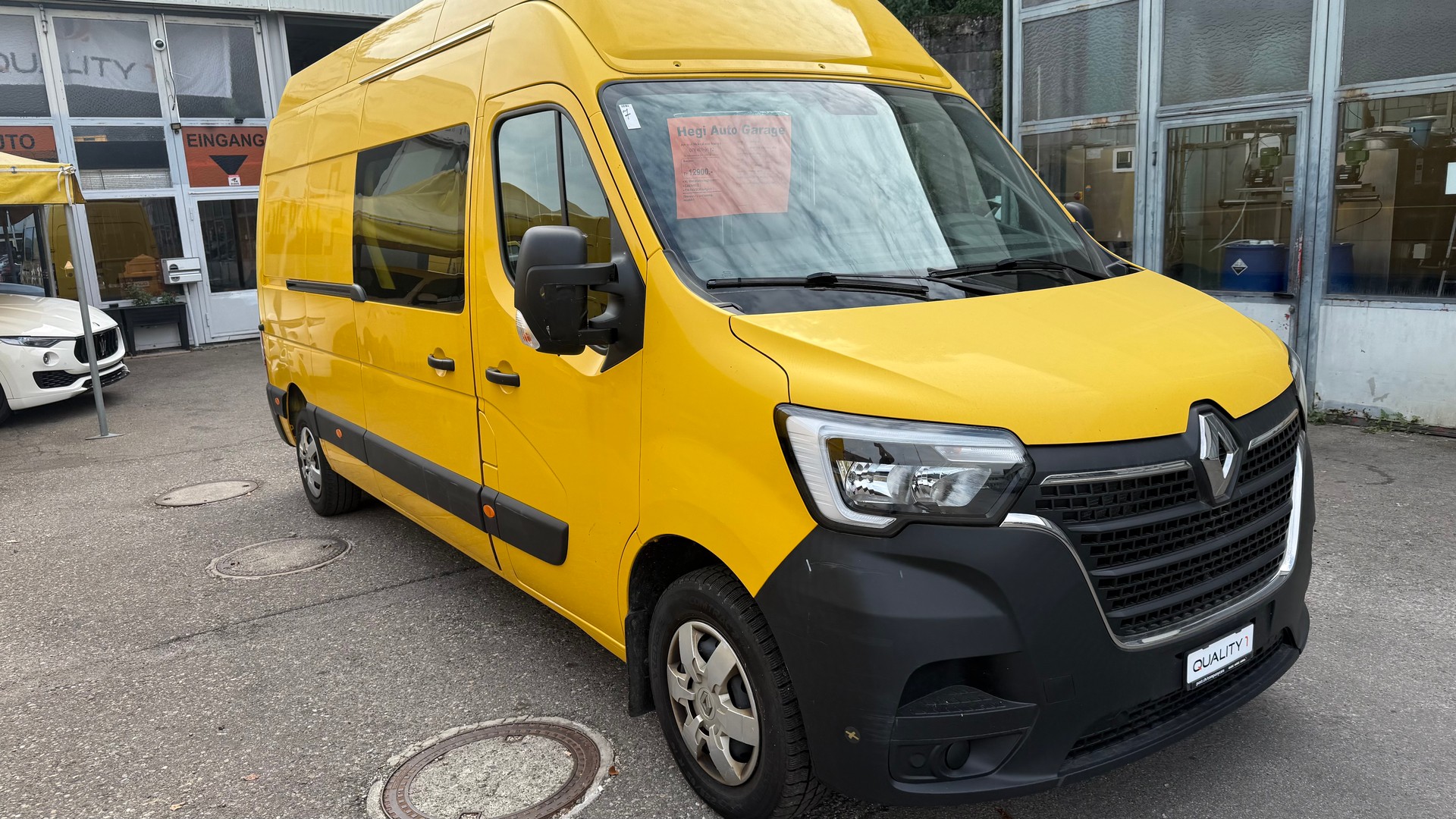 RENAULT Master T35 2.3dCi 135 L3H3-image-1