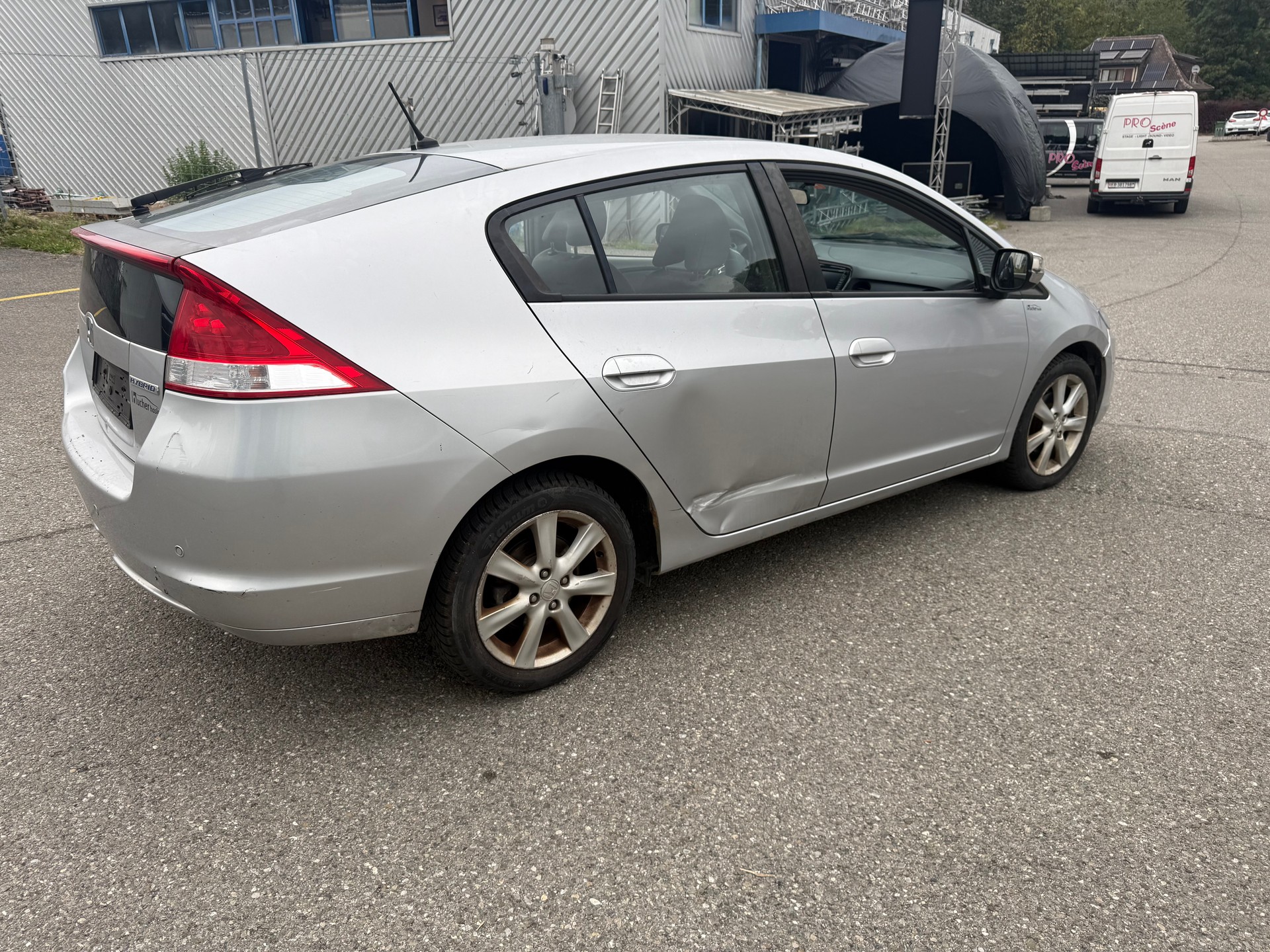 HONDA Insight 1.3i Hybrid Elegance CVT-image-3