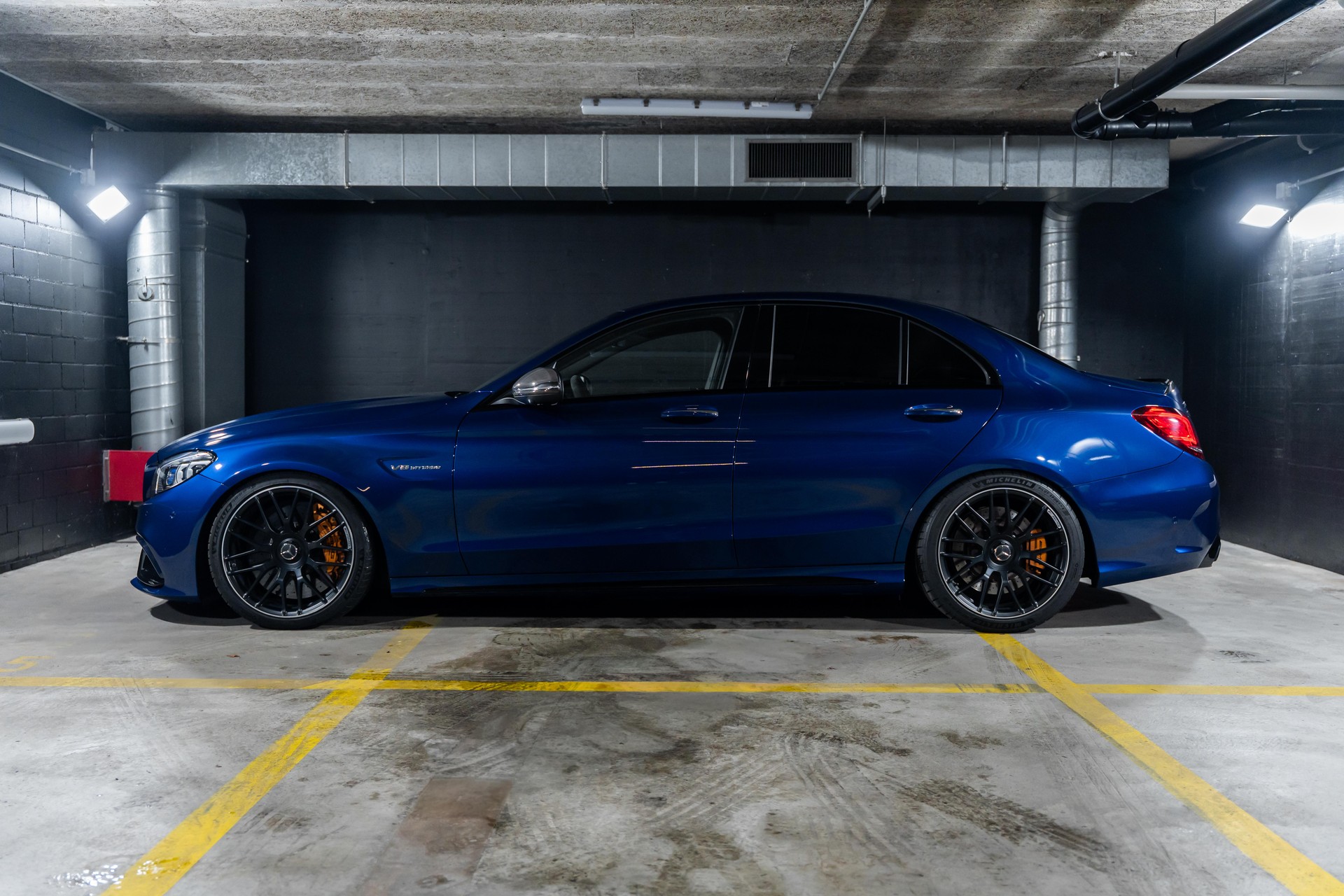MERCEDES-BENZ C 63 S AMG Speedshift-image-2