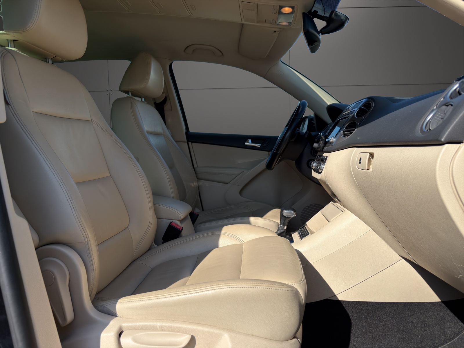 VW Tiguan 2.0 TSI R-Line – 200 PS | 4x4 | AUTOMATIK | AB MFK | GARANTIE-image-7