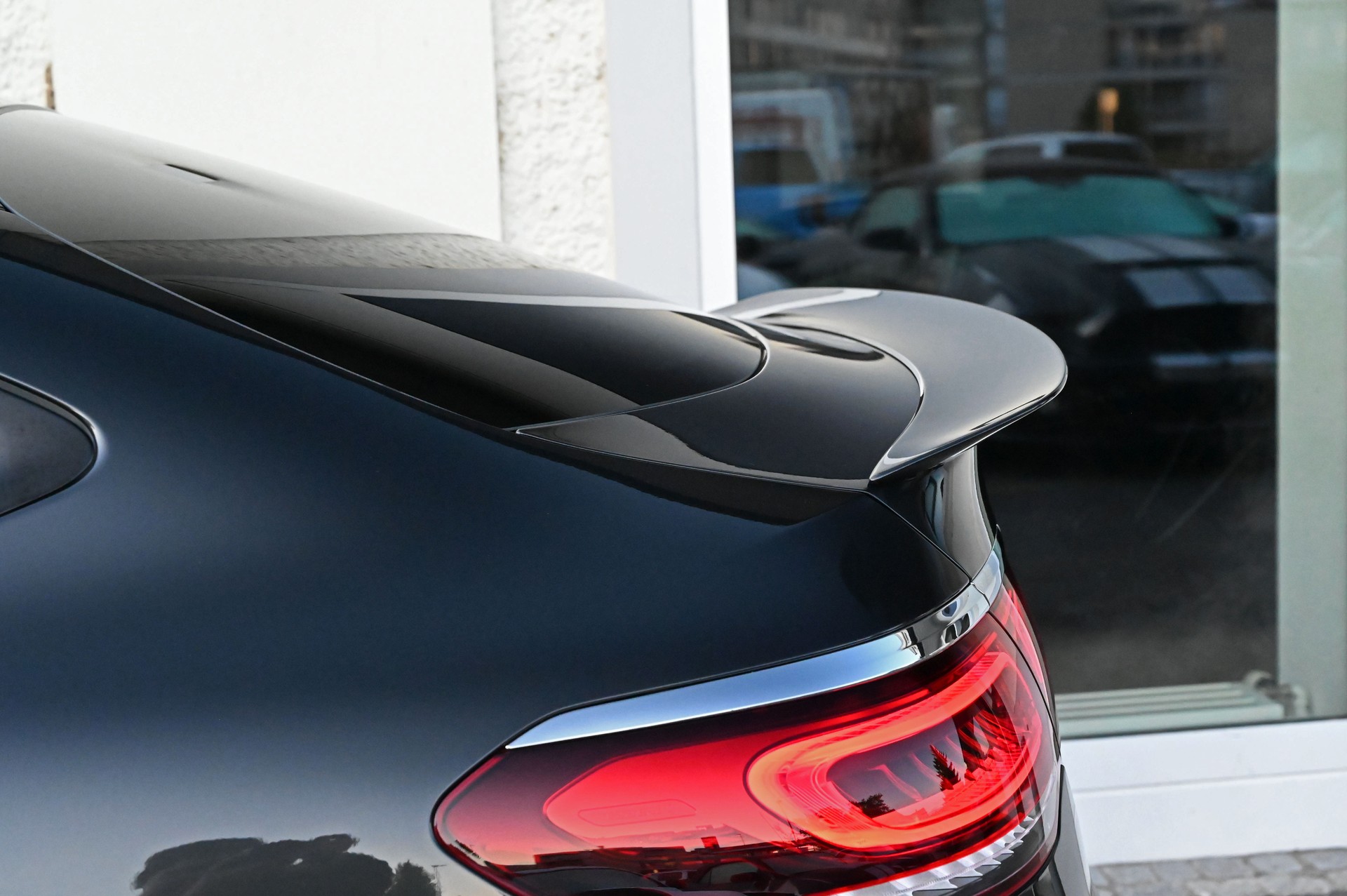 MERCEDES-BENZ GLC Coupé 63 S AMG 4Matic 9G-Tronic-image-10