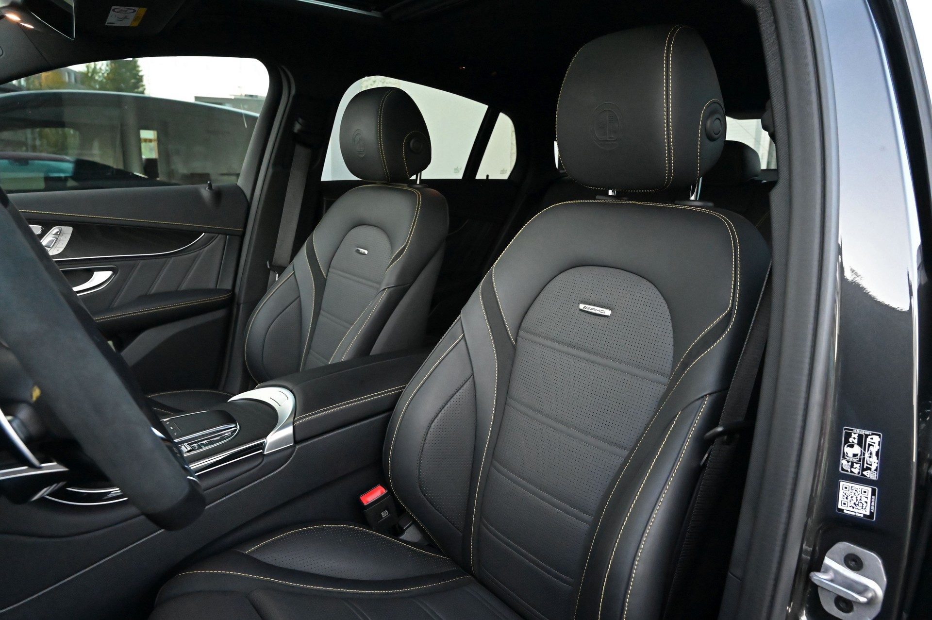 MERCEDES-BENZ GLC Coupé 63 S AMG 4Matic 9G-Tronic-image-13
