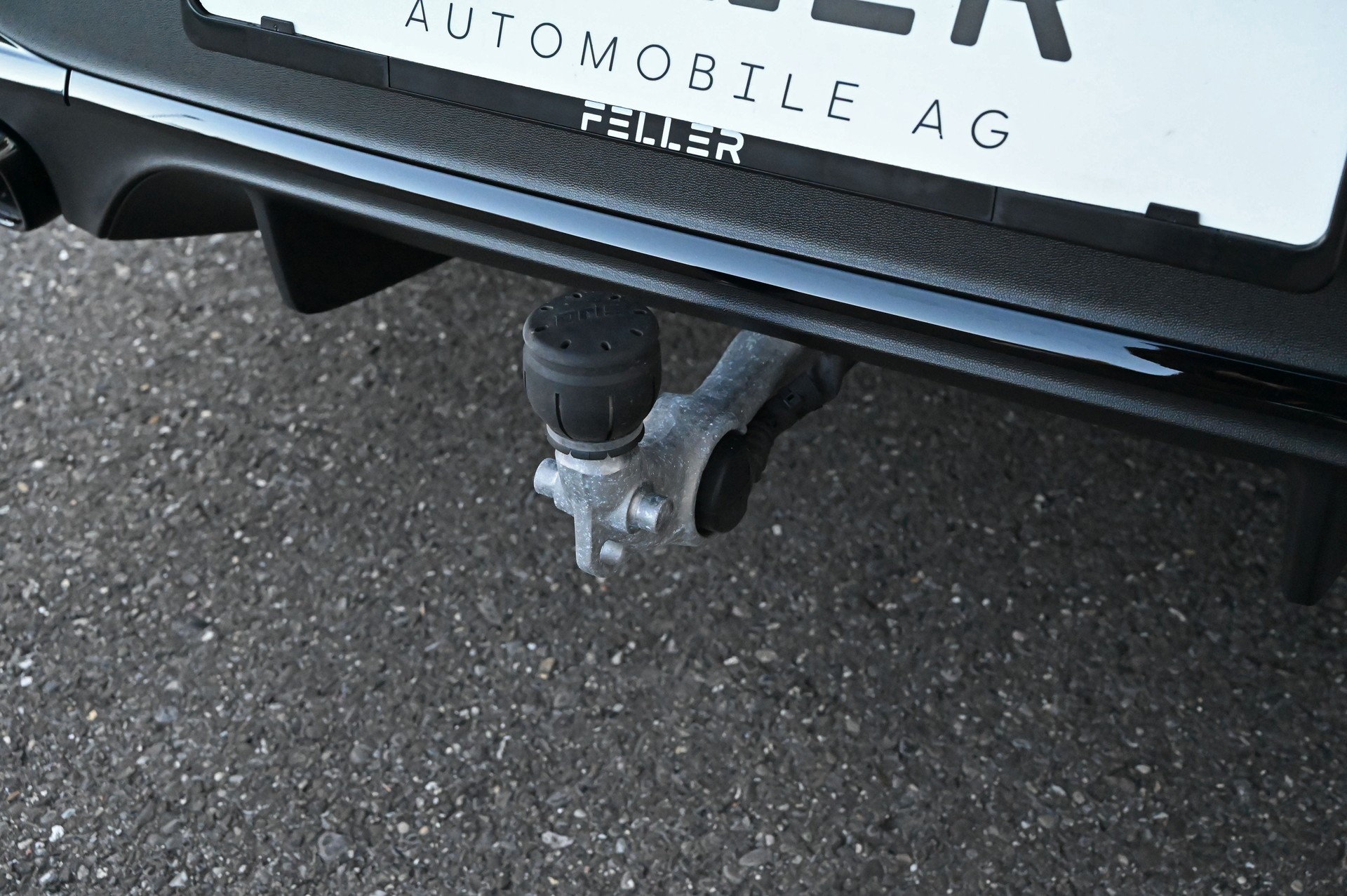 MERCEDES-BENZ GLC Coupé 63 S AMG 4Matic 9G-Tronic-image-30